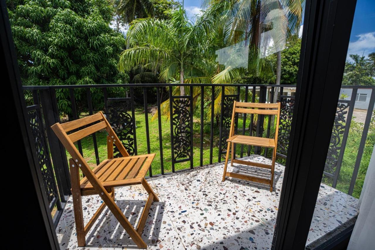 Garden Of Eden Hotel Brenas Kültér fotó